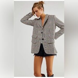 Free People We The Free Bowie
Houndstooth Plaid Blazer | SIZE SMALL